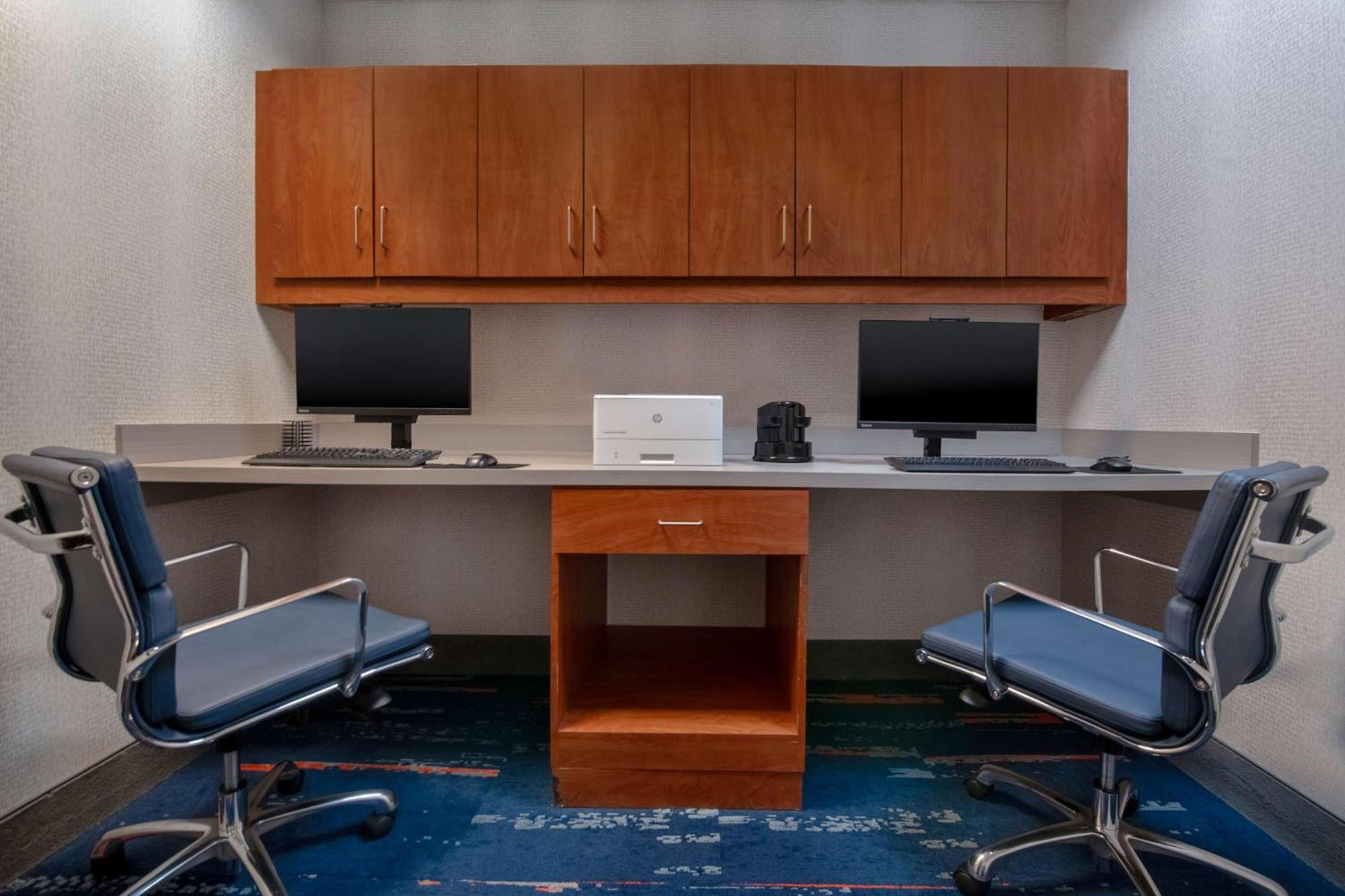 Hampton Inn & Suites Harvey Eksteriør bilde