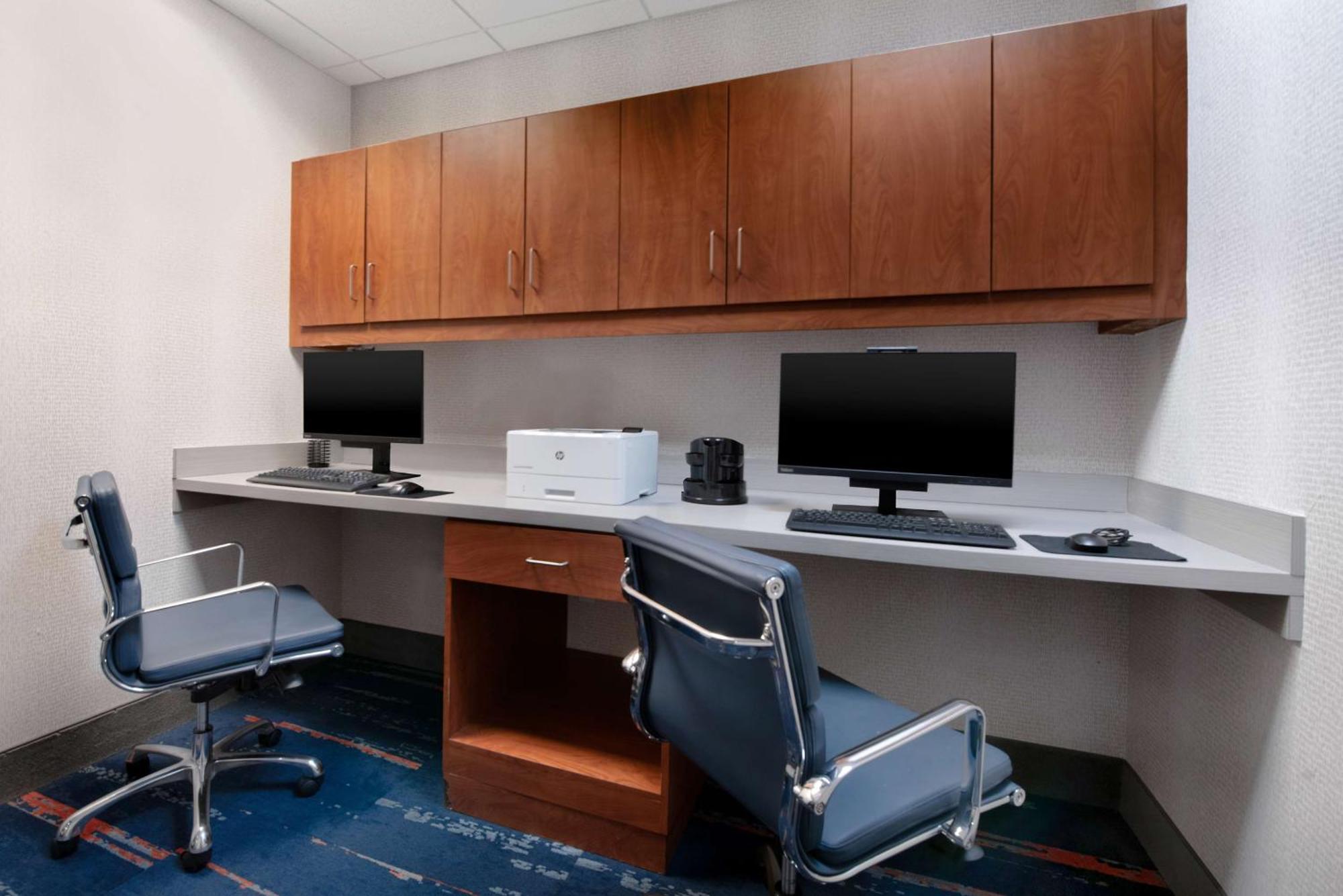 Hampton Inn & Suites Harvey Eksteriør bilde