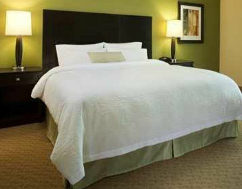 Hampton Inn & Suites Harvey Eksteriør bilde