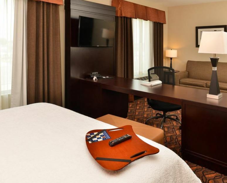 Hampton Inn & Suites Harvey Eksteriør bilde